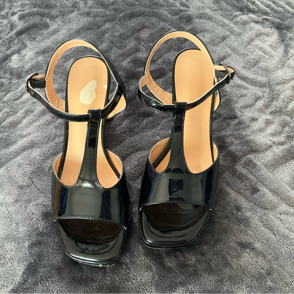 Women’s Platforms